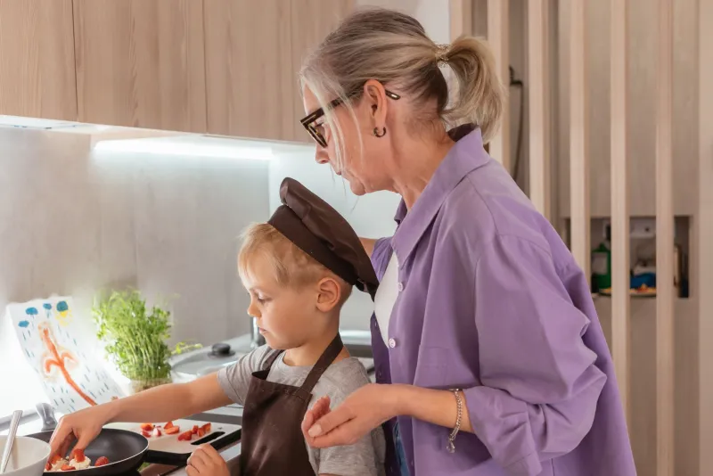 She Never Measured a Thing and Everything Tasted Perfect: The Kitchen Wisdom We Stopped Passing Down