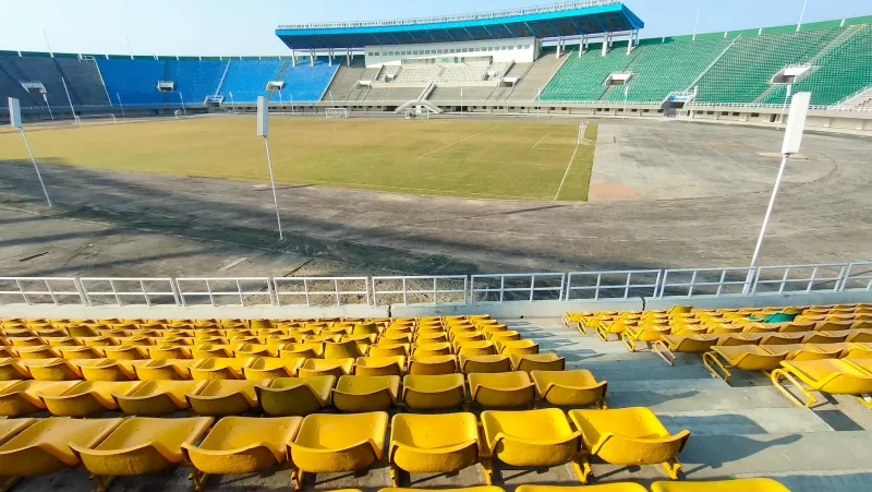 When Knowing Your Enemy Meant a Road Trip and a Prayer: How Sports Intelligence Went From Gut Feelings to Gigabytes